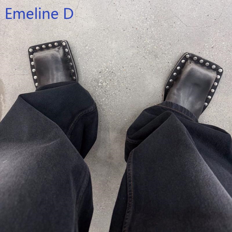 Unisex Square Toe Mule Slides  - Leatherwork Rivets recension och pris