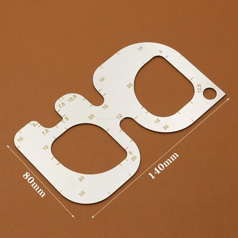 R Positioning Ruler Stainless  - Leatherwork Templates recension och pris